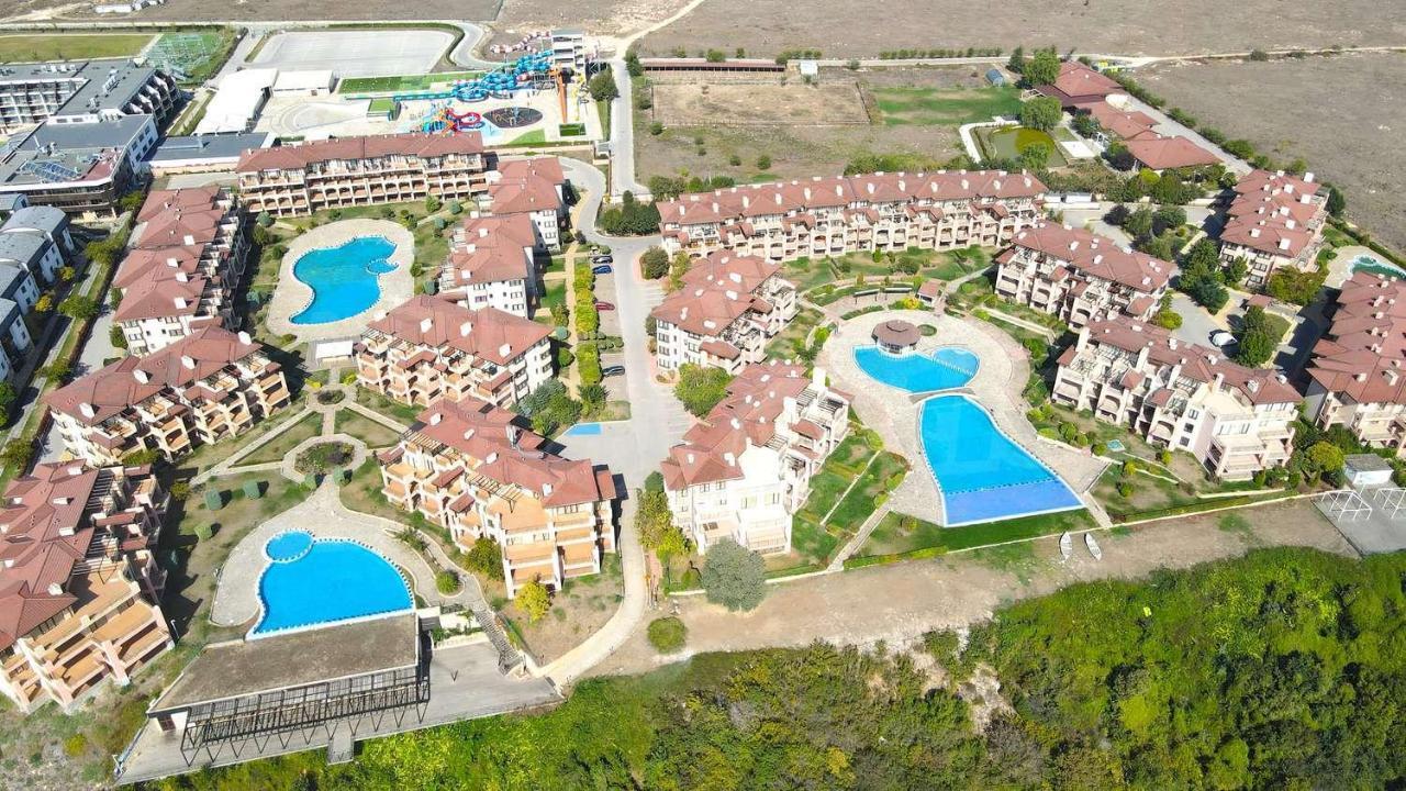 Sea View & Infinity Pool Apartments In Kaliakria Resort بالشيك المظهر الخارجي الصورة