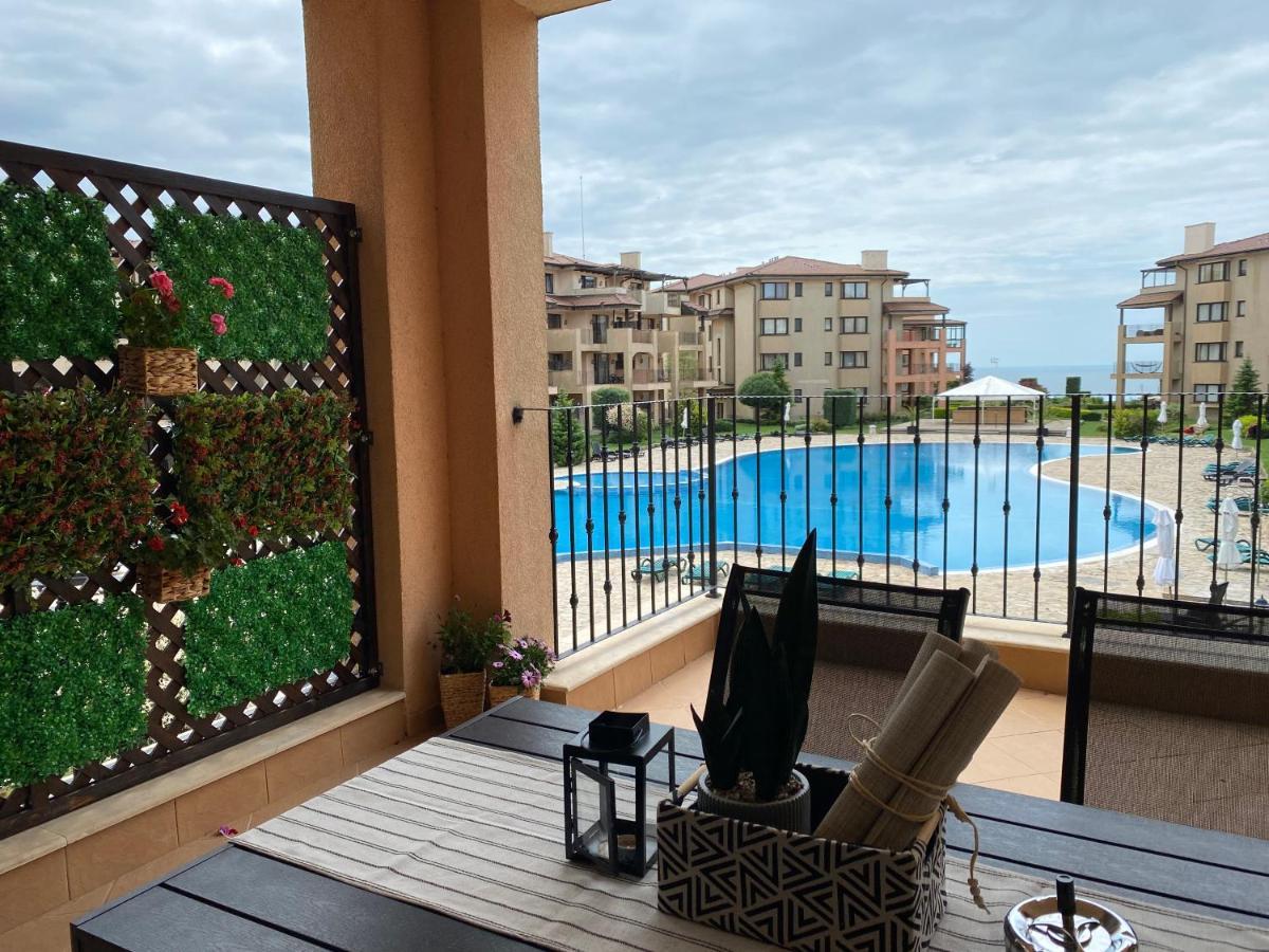 Sea View & Infinity Pool Apartments In Kaliakria Resort بالشيك المظهر الخارجي الصورة