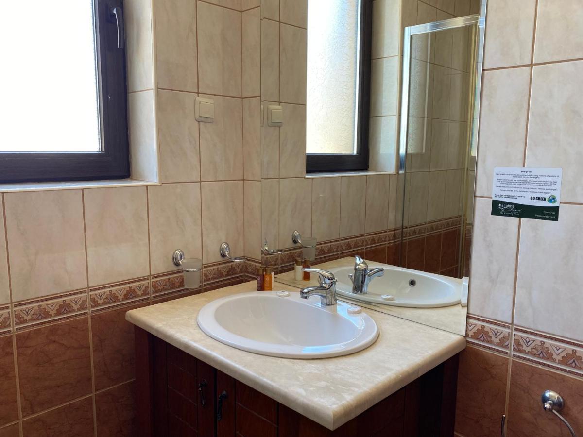 Sea View & Infinity Pool Apartments In Kaliakria Resort بالشيك المظهر الخارجي الصورة